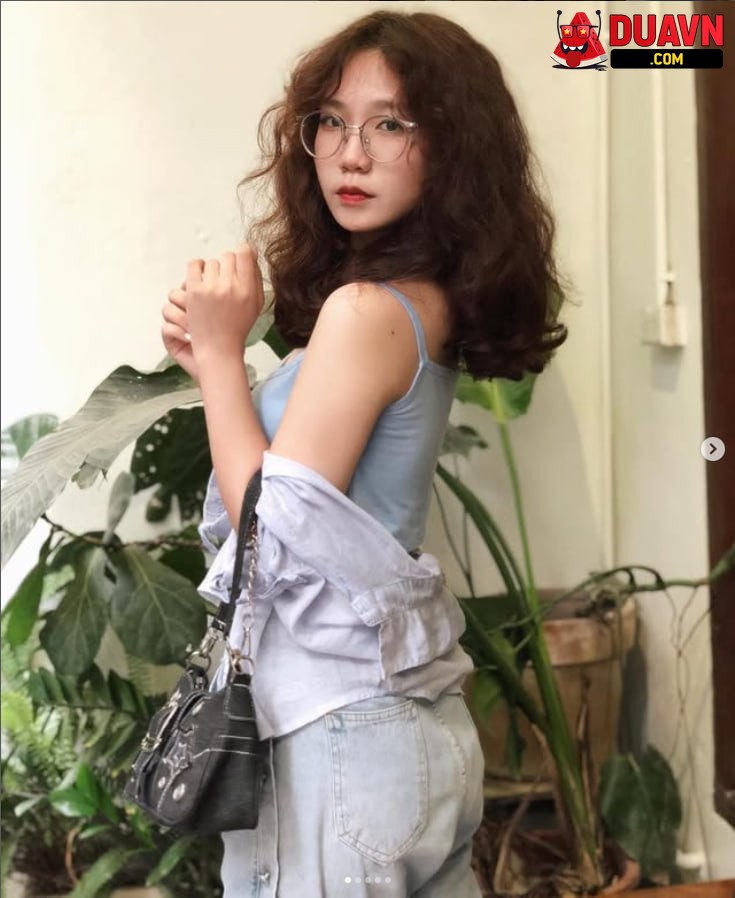 Hoàng Ngọc Như – hry_ngcc – Lộ ảnh tự sướng nude