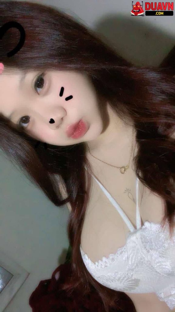 Em rau dâm thích quay phim khi đang làm tình