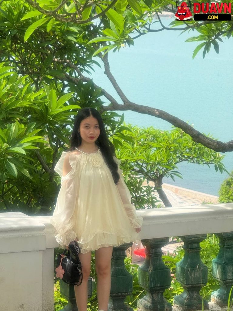 Em rau dâm thích quay phim khi đang làm tình