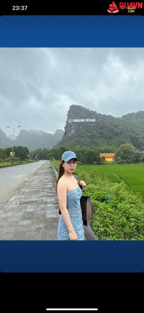 Em ghệ dâm nghiện bú cu