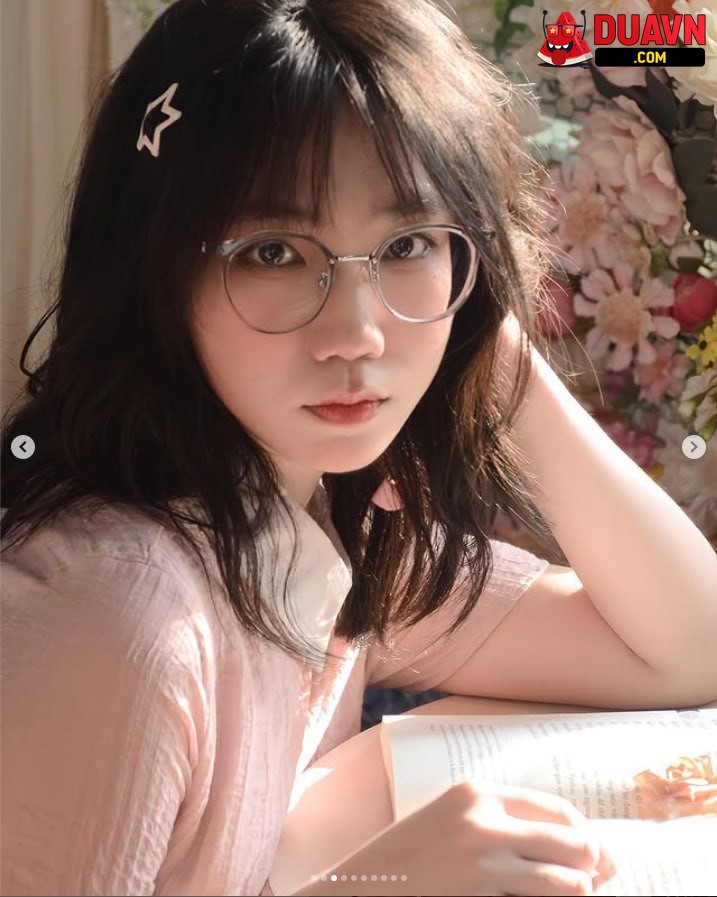 Hoàng Ngọc Như – hry_ngcc – Lộ ảnh tự sướng nude