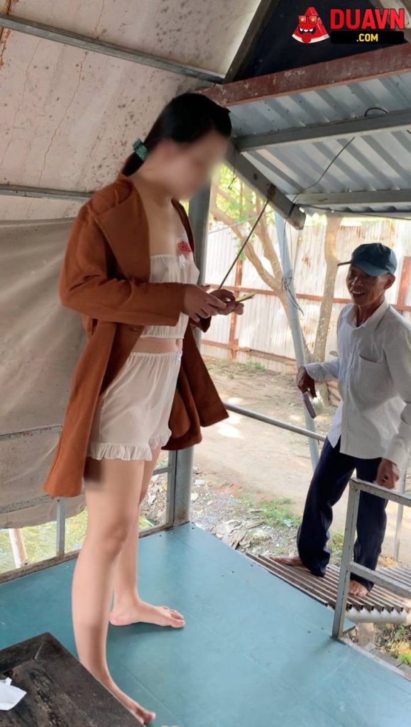 myhanh2000 – Mông to thích phô dâm – Phần 2