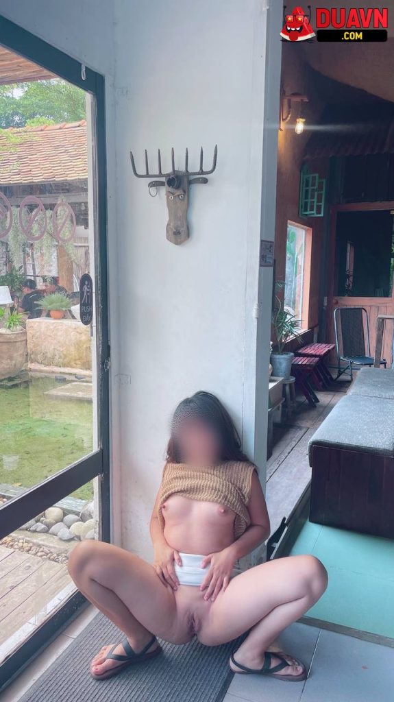myhanh2000 – Mông to thích phô dâm – Phần 2