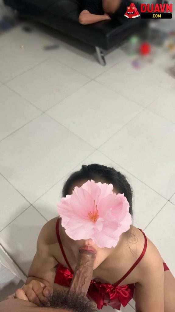 myhanh2000 – Mông to thích phô dâm – Phần 2
