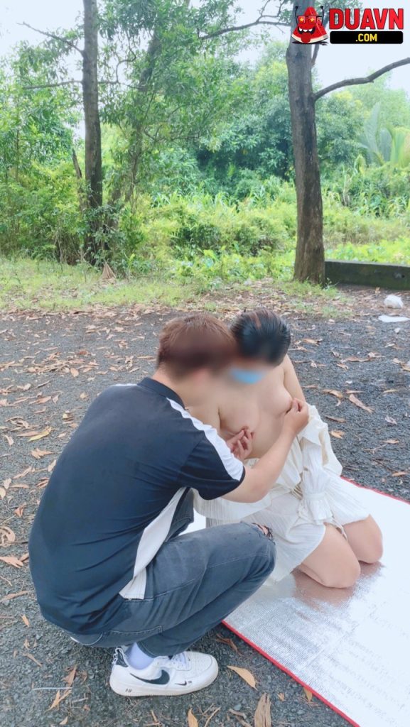 myhanh2000 – Mông to thích phô dâm – Phần 2
