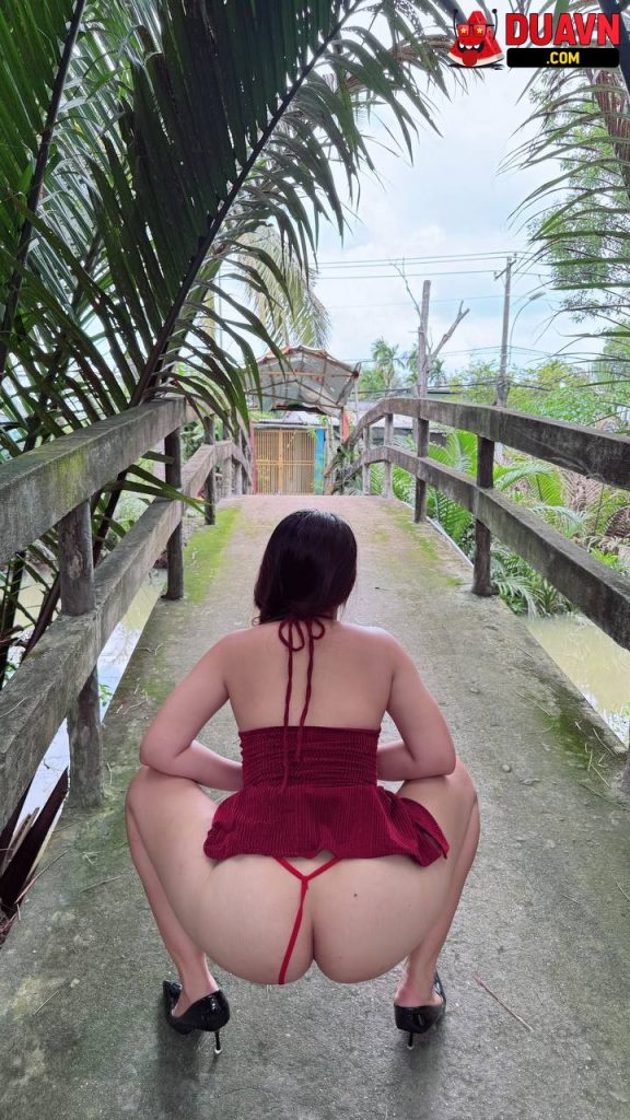 myhanh2000 – Mông to thích phô dâm – Phần 2