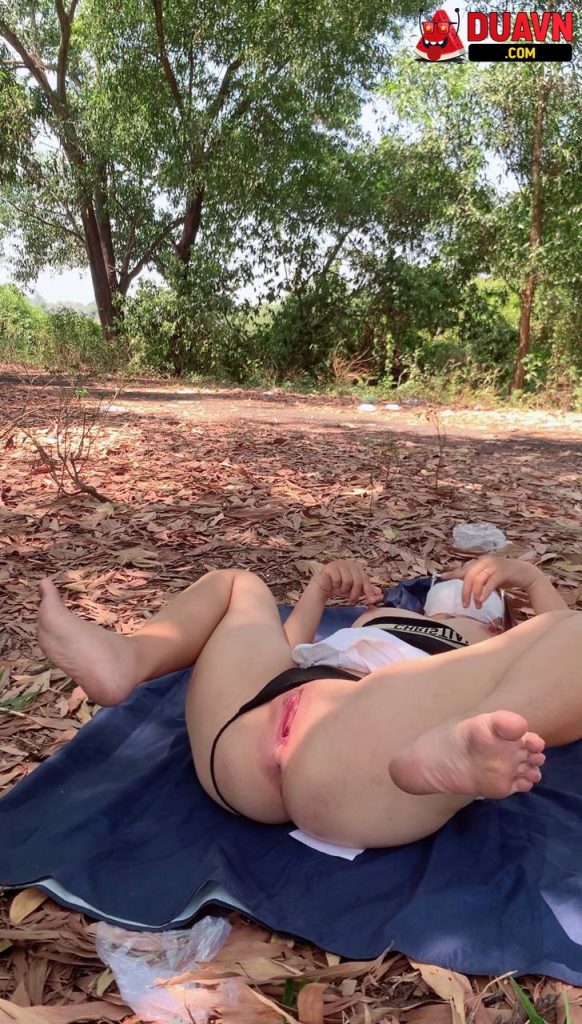 myhanh2000 – Mông to thích phô dâm – Phần 2