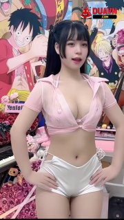 Yeulolita – Nữ thần cosplay bị leak hình và video