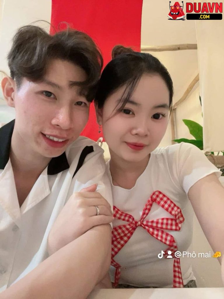 Lê Tiên – Em xinh gái dáng múp máp thích cưỡi ngựa