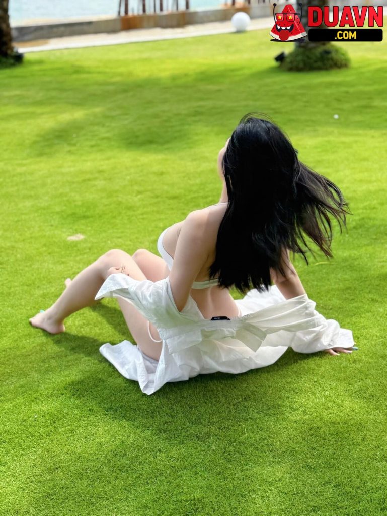 Lâm Yến Nhi – Mẫu nội y siêu nuột