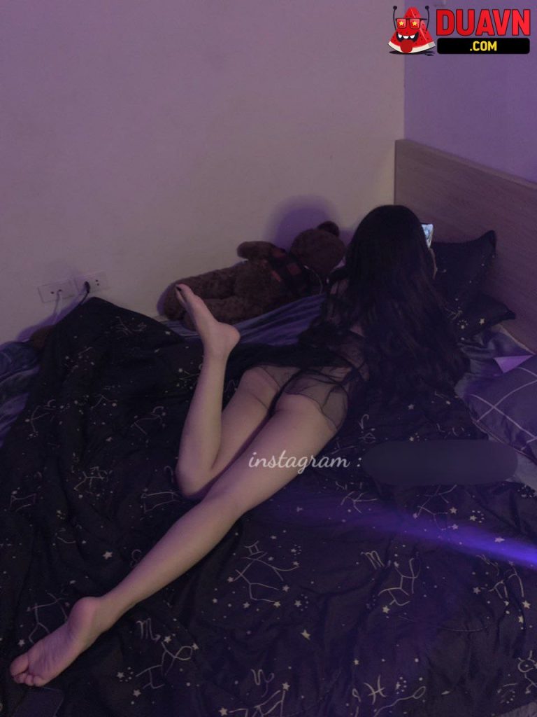 Nhật Hạ IG – Em gái với độ dâm vô đối