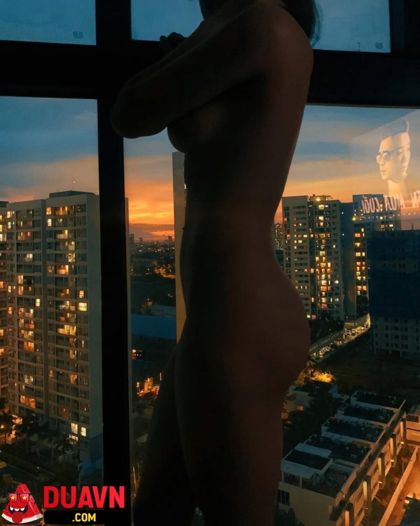 Hot IG isabella.611 – Mặt dâm dáng ngon