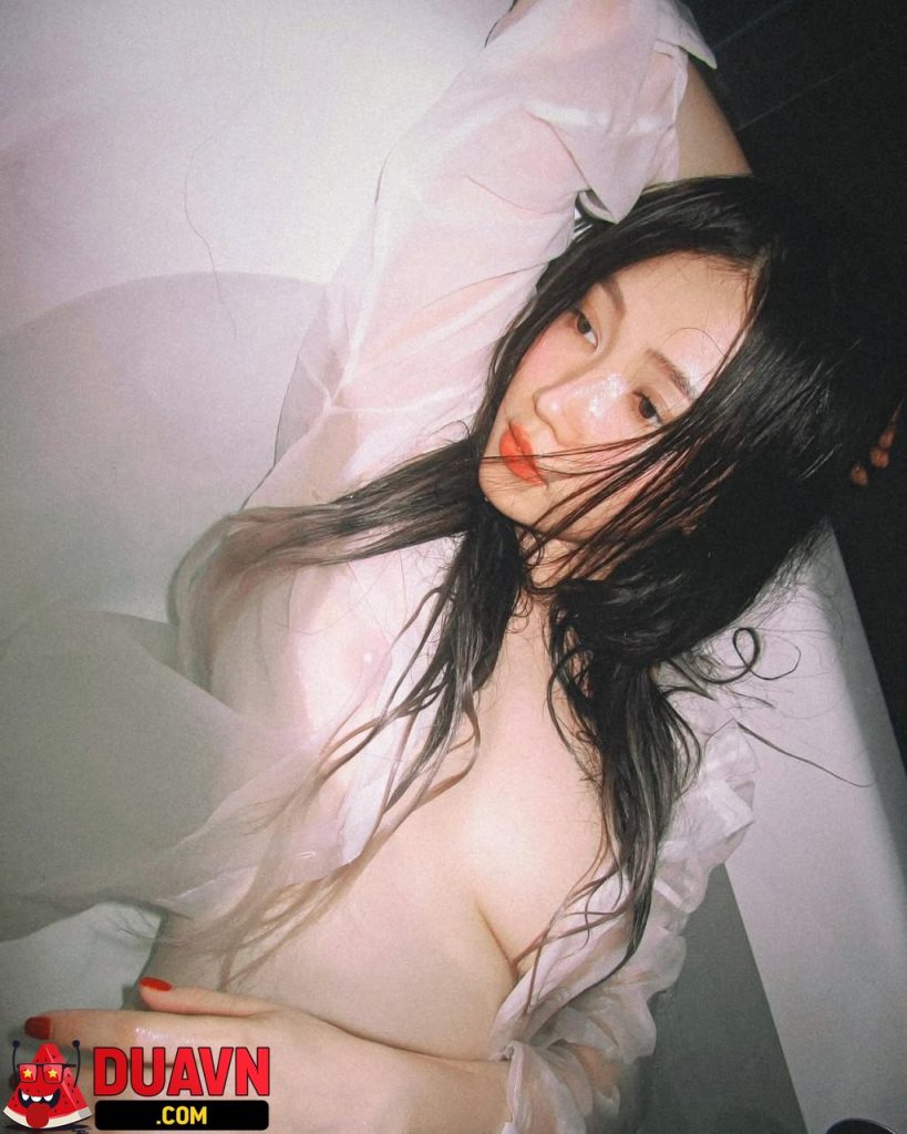 Hot IG isabella.611 – Mặt dâm dáng ngon