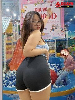 Em siêu dâm kĩ năng bú cu level max