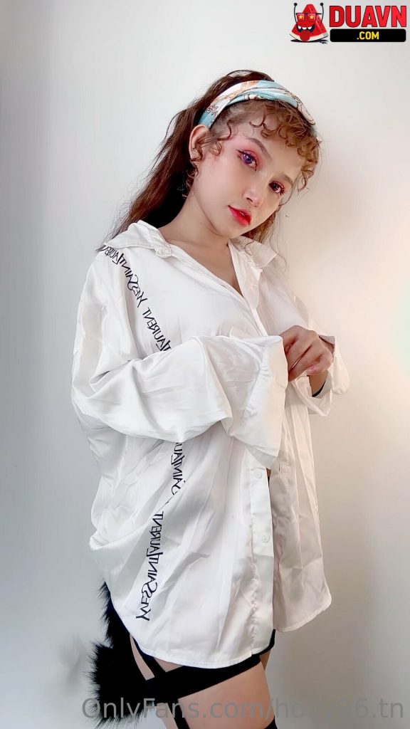 holly96.tn – Em xinh dâm leak OnlyFans