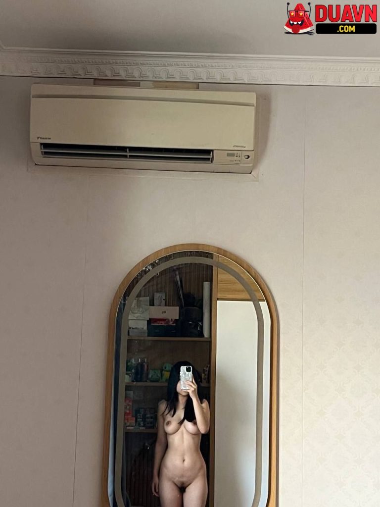 Em tiếp tân body cực hot