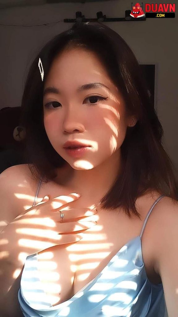 Lê Mỹ Hạnh – Model nghiệp dư lộ clip nóng