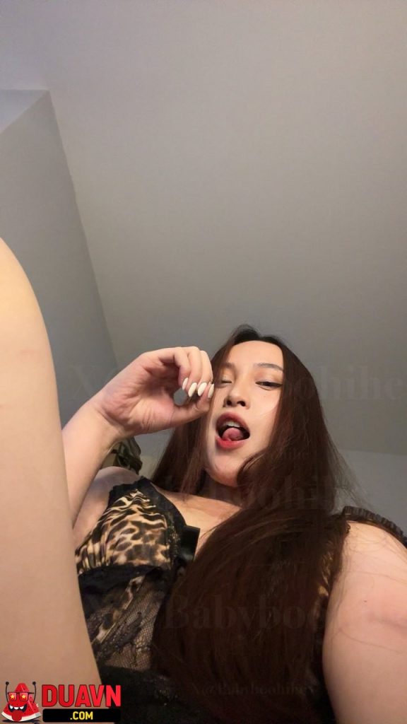 X – Babyboohihe – Hàng gymer mông to