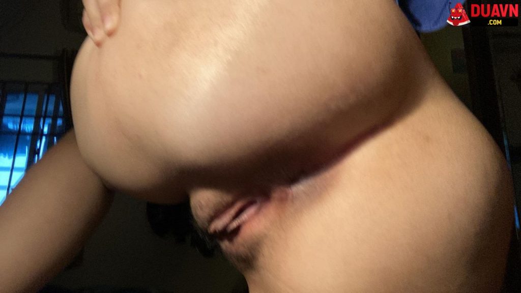 Bích Ngọc – da trắng body cực ngon lộ ảnh và clip full không che