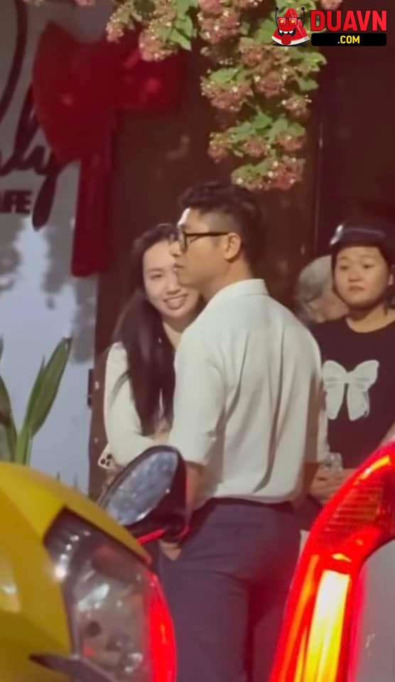 Em nhân viên ngân hàng VIB bị đánh ghen hội đồng – Hot đầu năm 2025