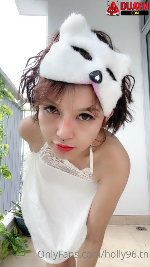 holly96.tn – Em xinh dâm leak OnlyFans