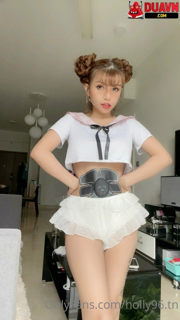 holly96.tn – Em xinh dâm leak OnlyFans