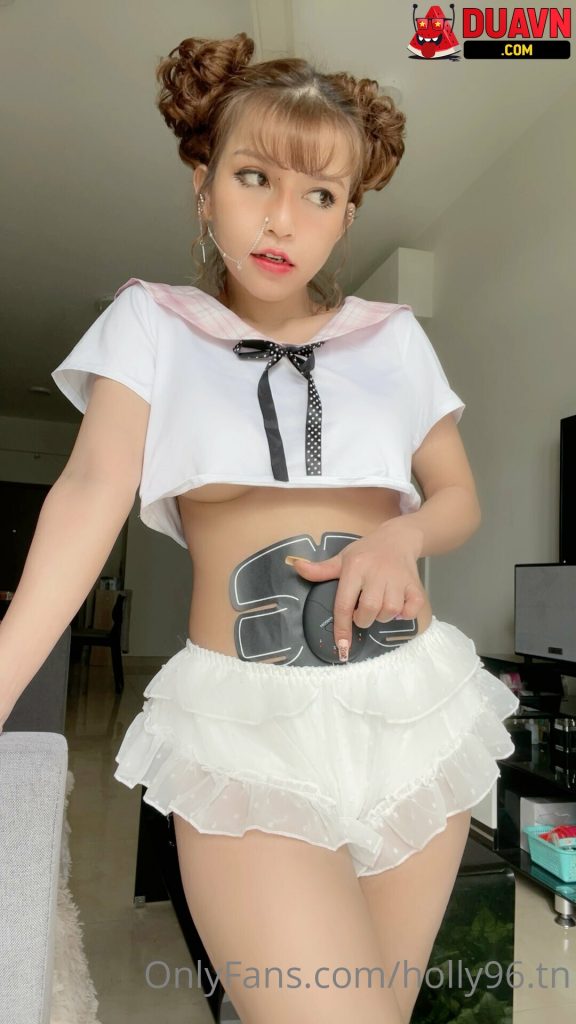 holly96.tn – Em xinh dâm leak OnlyFans