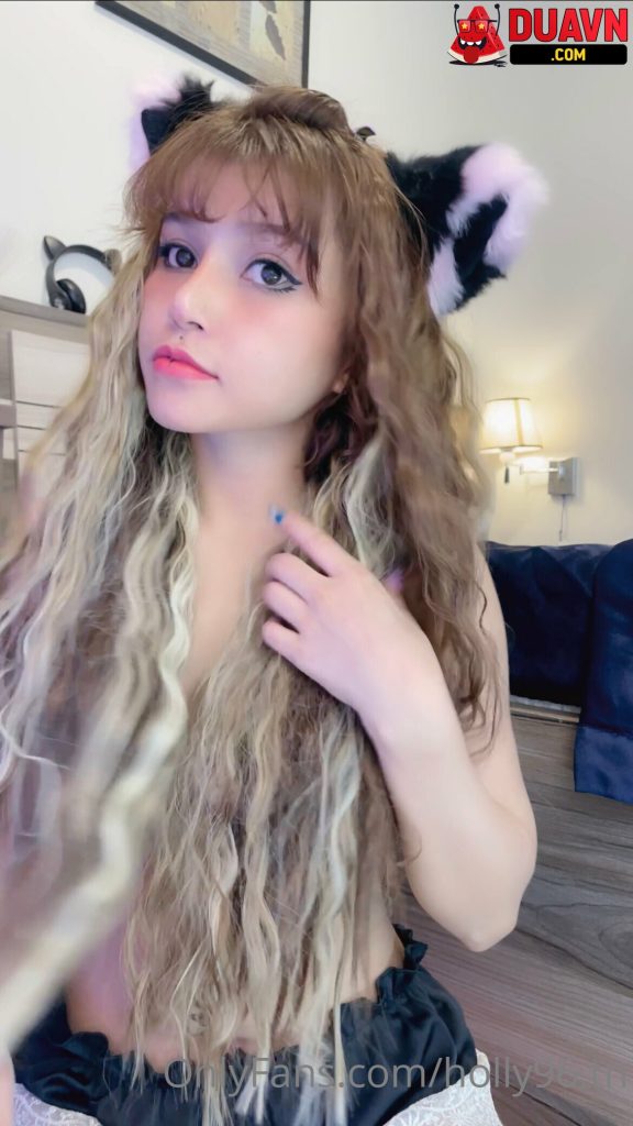 holly96.tn – Em xinh dâm leak OnlyFans