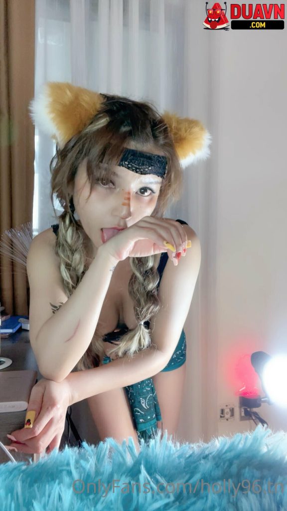 holly96.tn – Em xinh dâm leak OnlyFans