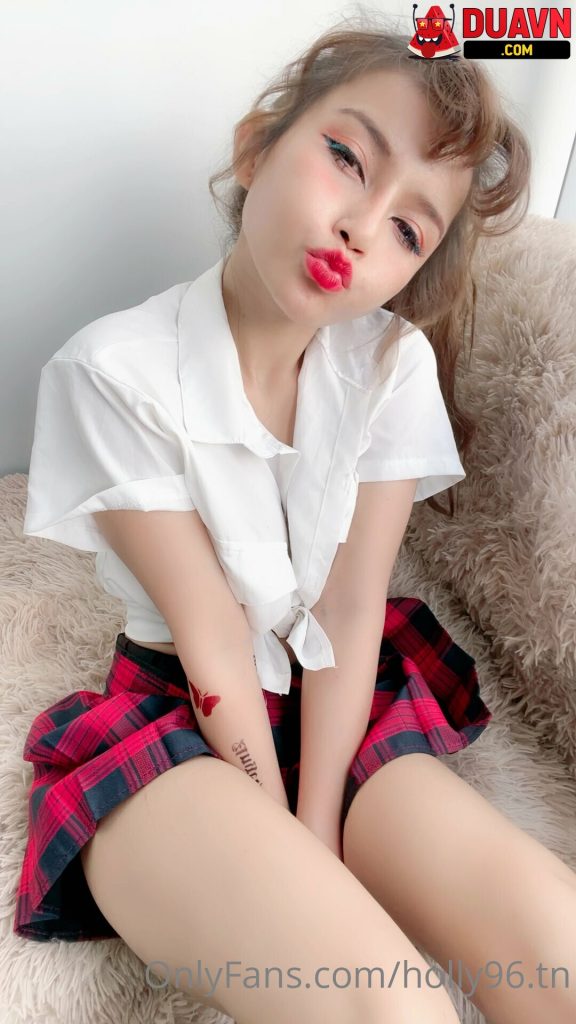 holly96.tn – Em xinh dâm leak OnlyFans