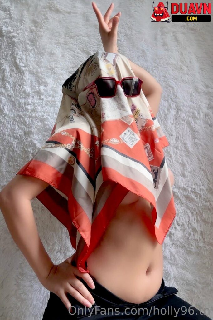holly96.tn – Em xinh dâm leak OnlyFans