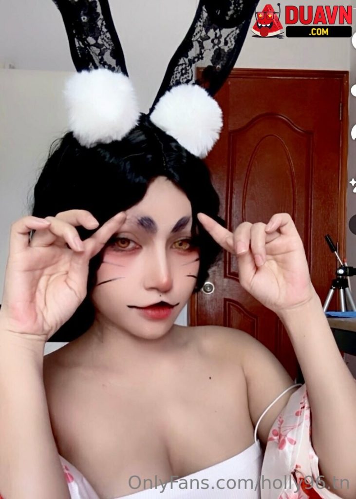 holly96.tn – Em xinh dâm leak OnlyFans