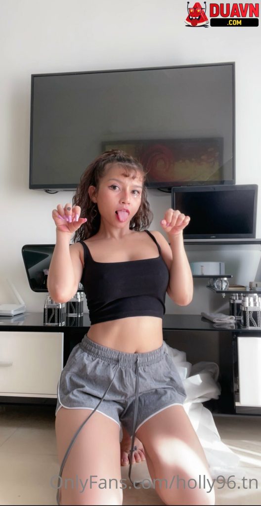 holly96.tn – Em xinh dâm leak OnlyFans