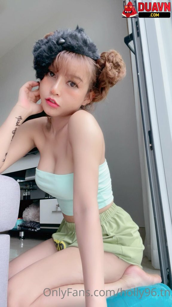 holly96.tn – Em xinh dâm leak OnlyFans