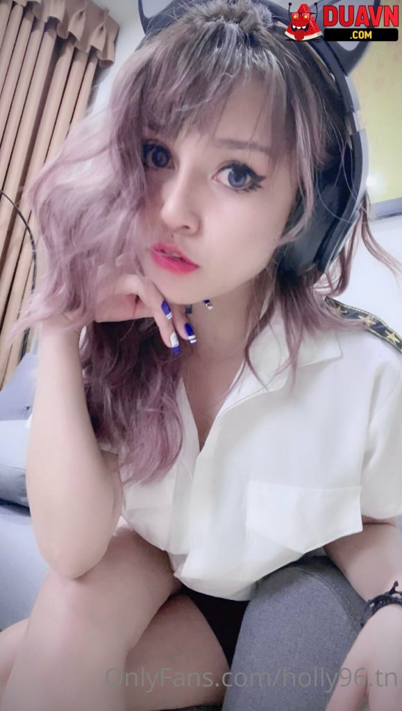 holly96.tn – Em xinh dâm leak OnlyFans