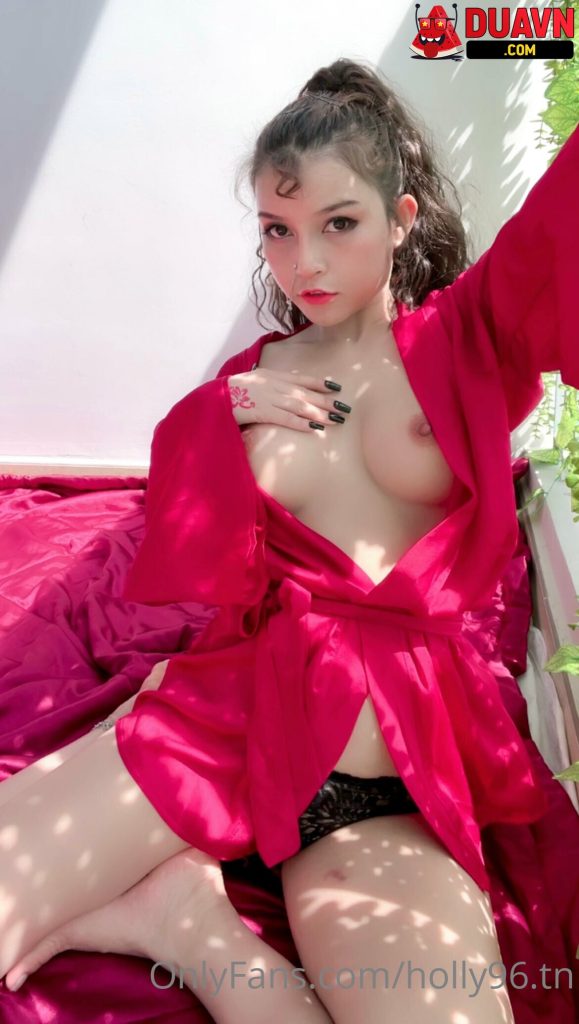 holly96.tn – Em xinh dâm leak OnlyFans