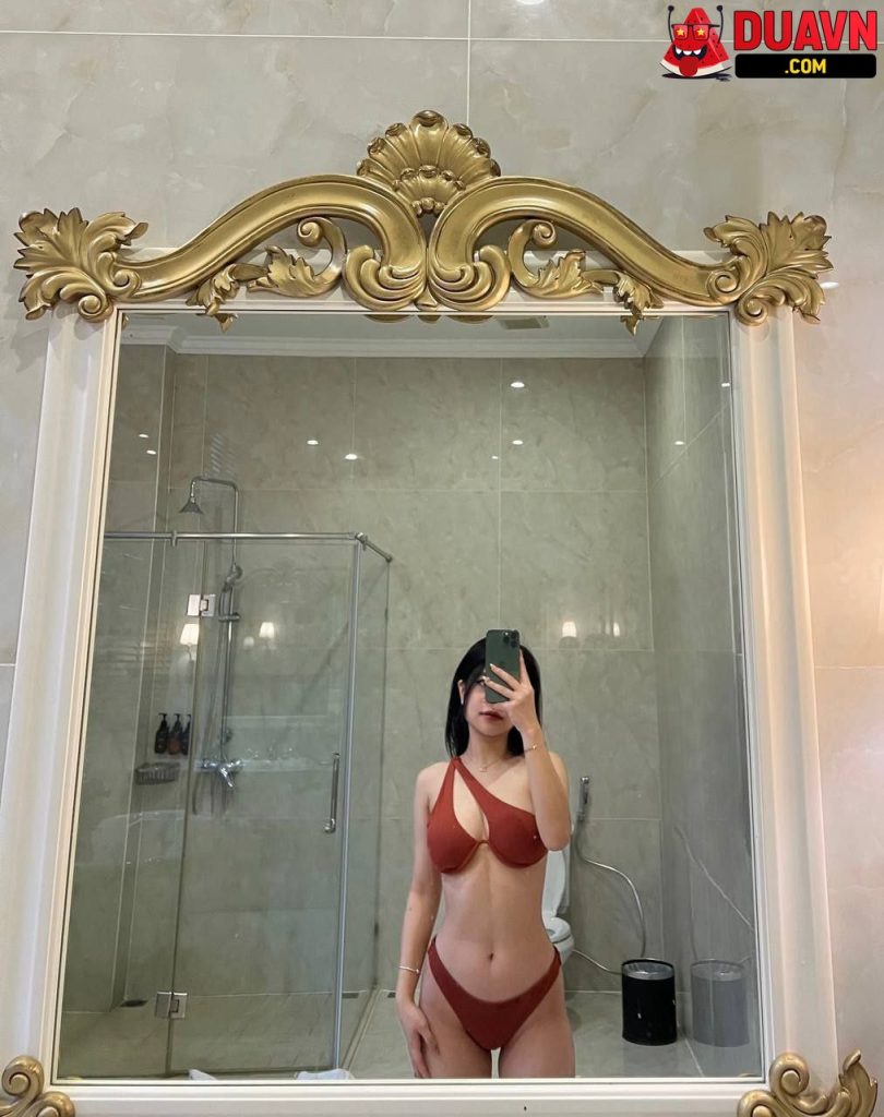Em tiếp tân body cực hot