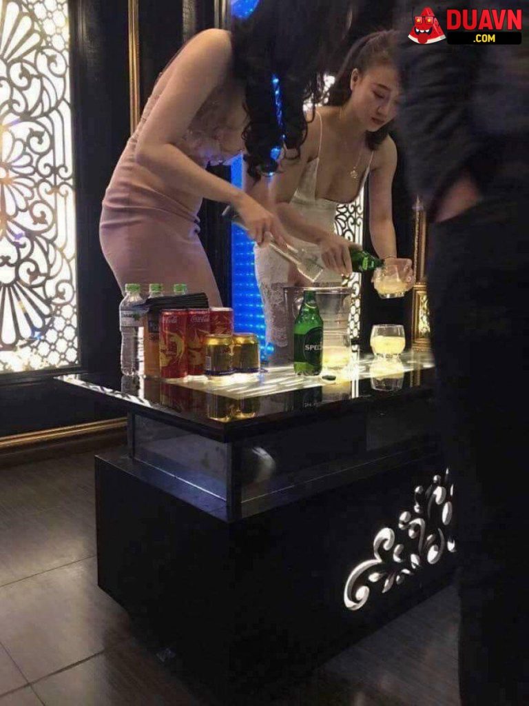 Thác loạn karaoke, quán nhậu