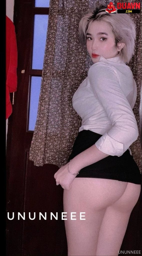ununneee – Em gái siêu ngon Full leak onlyfans