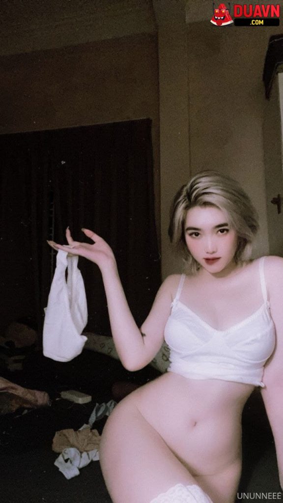 ununneee – Em gái siêu ngon Full leak onlyfans