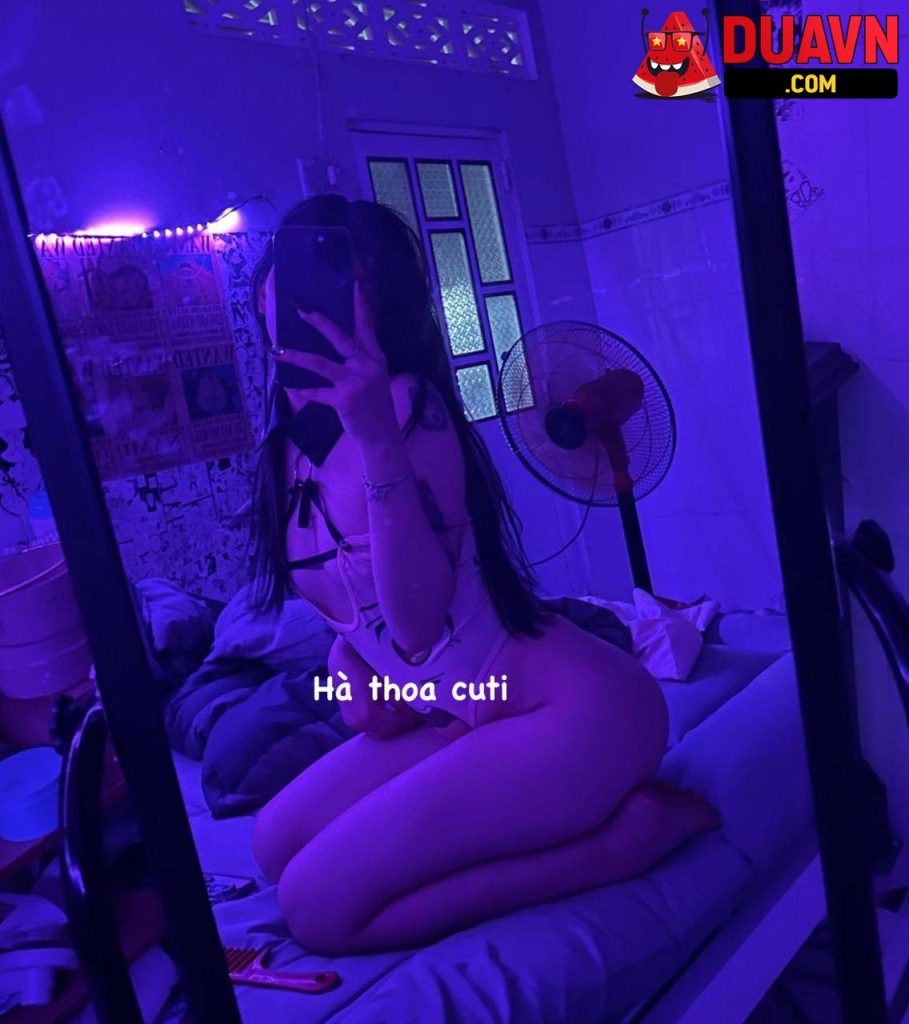 Em Hà Thoa lộ full clip
