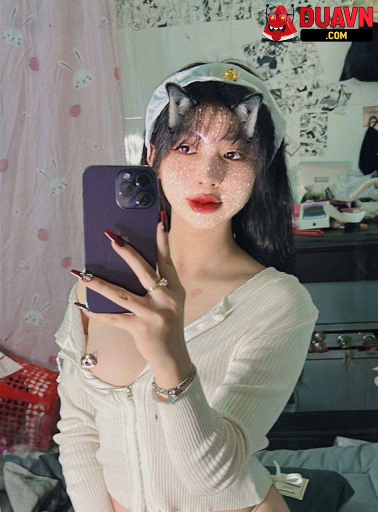 Em Hà Thoa lộ full clip