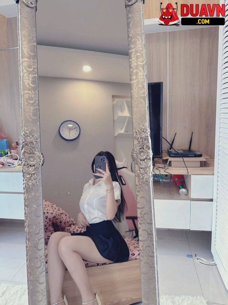 Em Hà Thoa lộ full clip