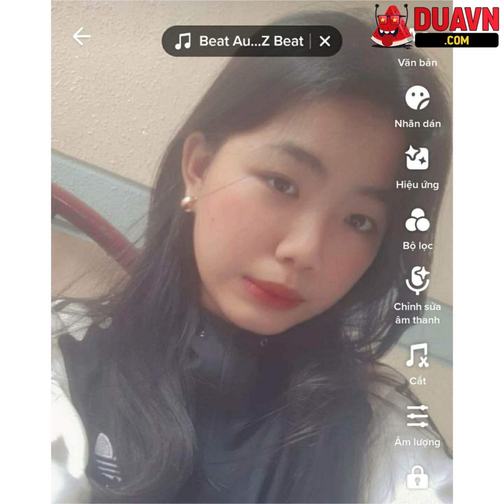 Vỏ ngoài ngây thơ nhưng ai ngờ là thiên thần dâm đãng