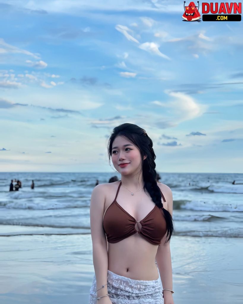 Trâm Anh – calliope04 – Hot tiktoker lộ clip chat sex với fan