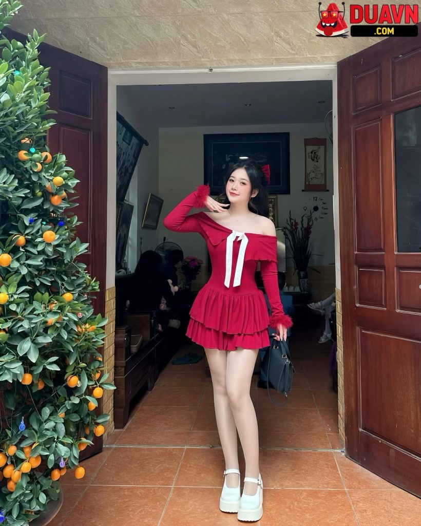 Trâm Anh – calliope04 – Hot tiktoker lộ clip chat sex với fan
