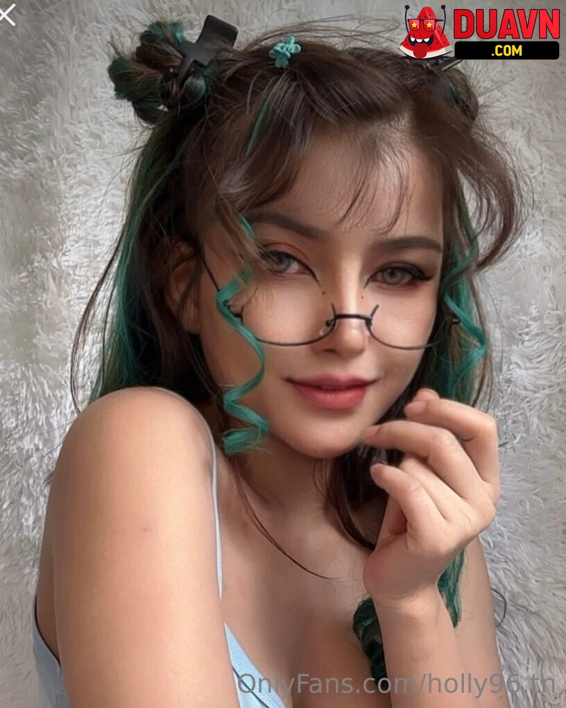 holly96.tn – Em xinh dâm leak OnlyFans