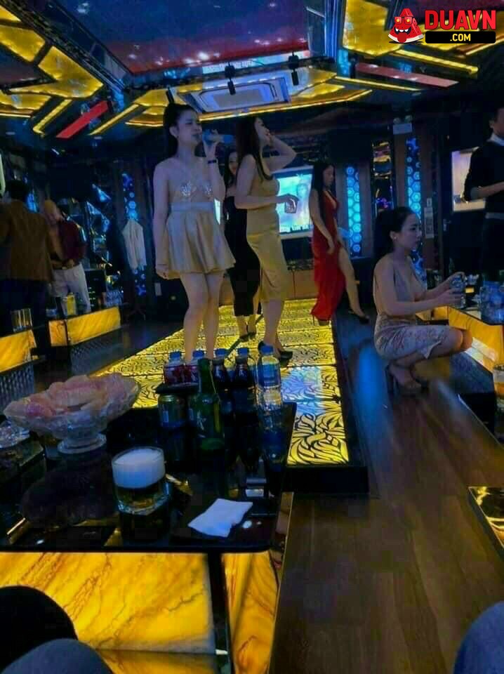 Thác loạn karaoke, quán nhậu