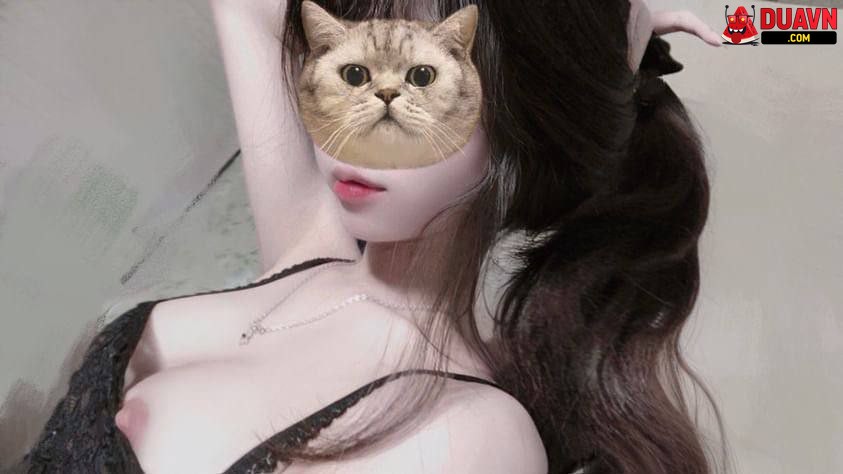Ngọc Diễm – IG ngc.diiem0 – Bé dễ thương body siêu non
