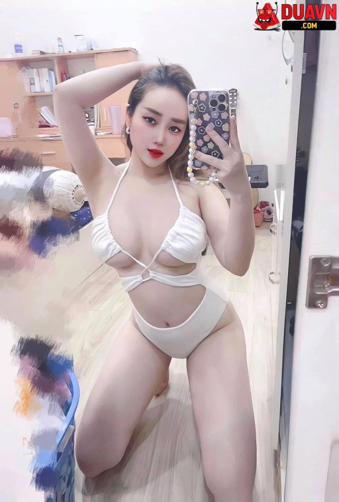 Uyên Betty – Chu Uyên Phương – Full ảnh và video nude